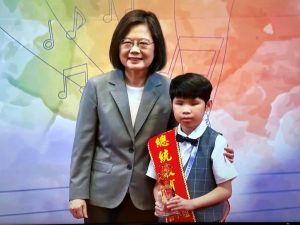 吳奕昶照片