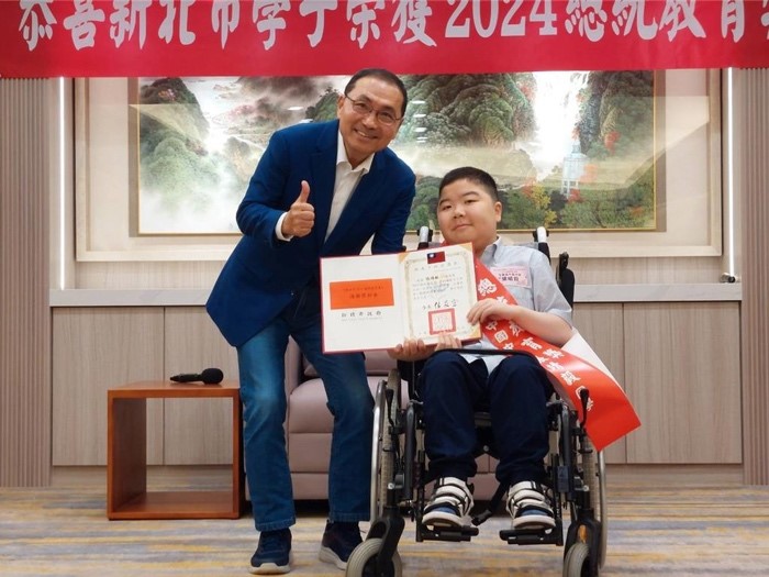 張靖毅 科技編寫無障礙人生 2024年 國中組 張靖毅照片